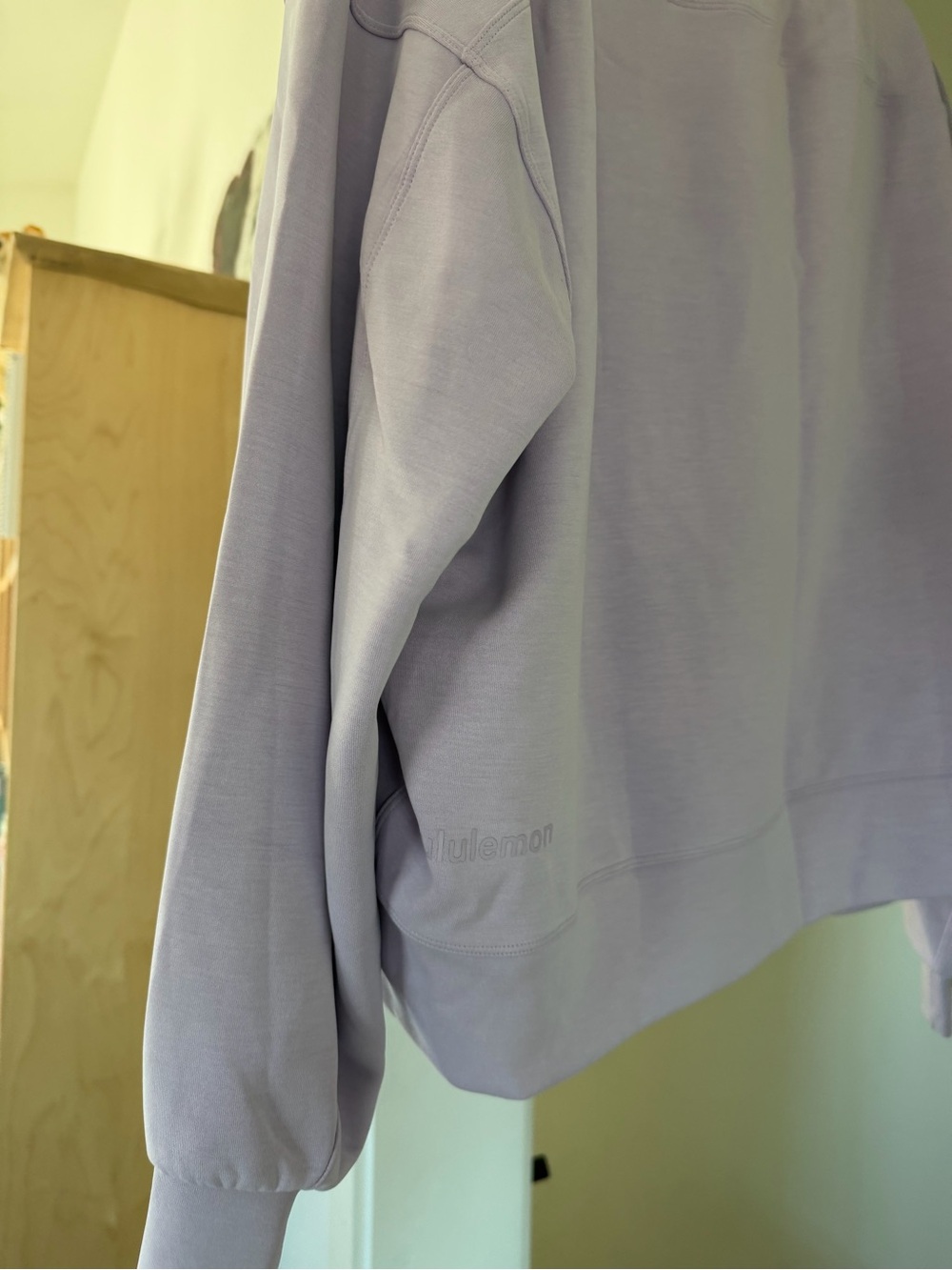 lululemon Women’s Softstreme Perfectly Oversized Cropped Crew - Picture 2 of 2